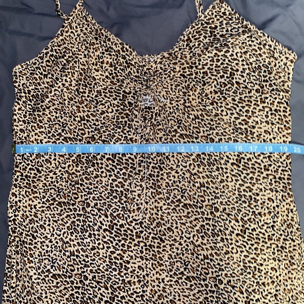 Drawstring Ruched Leopard Dress - Picture 12 of 13